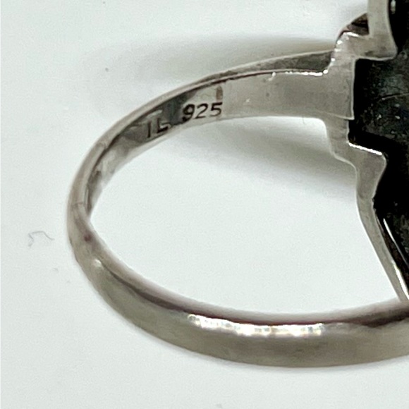 Art Deco Chrysoprase Marcasite Ring - Picture 5 of 5